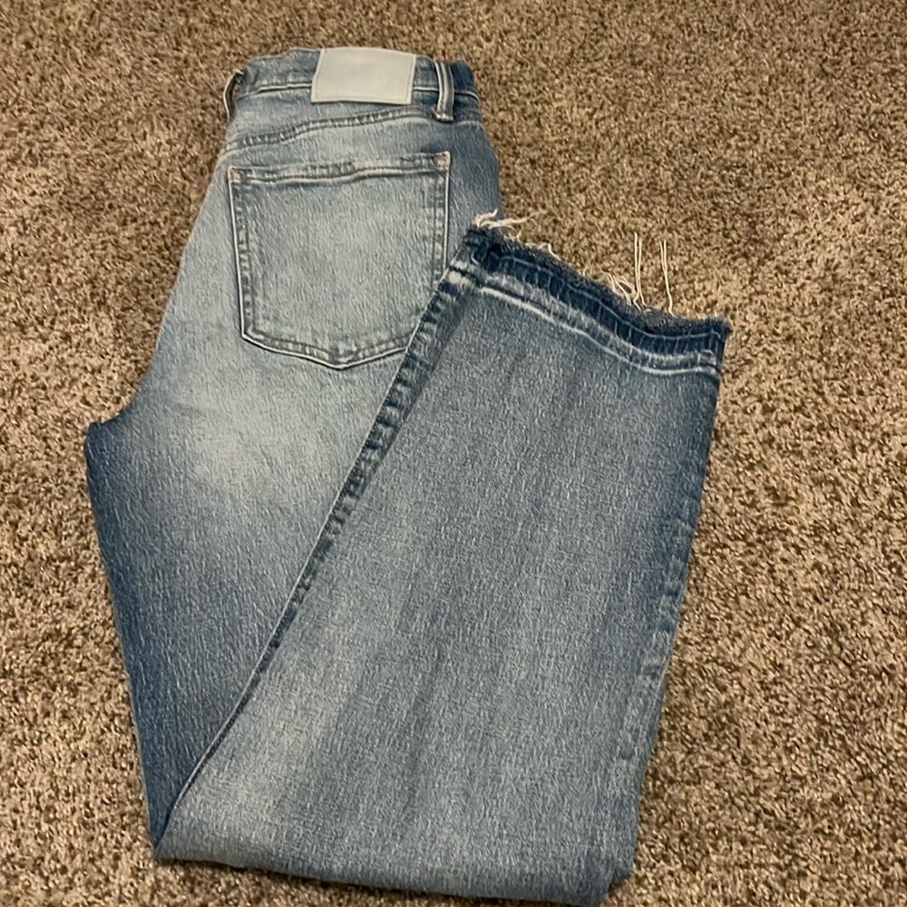 EXPRESS STRAIGHT ANKLE JEANS